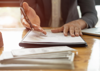 Como funciona o contrato com um ghostwriter?